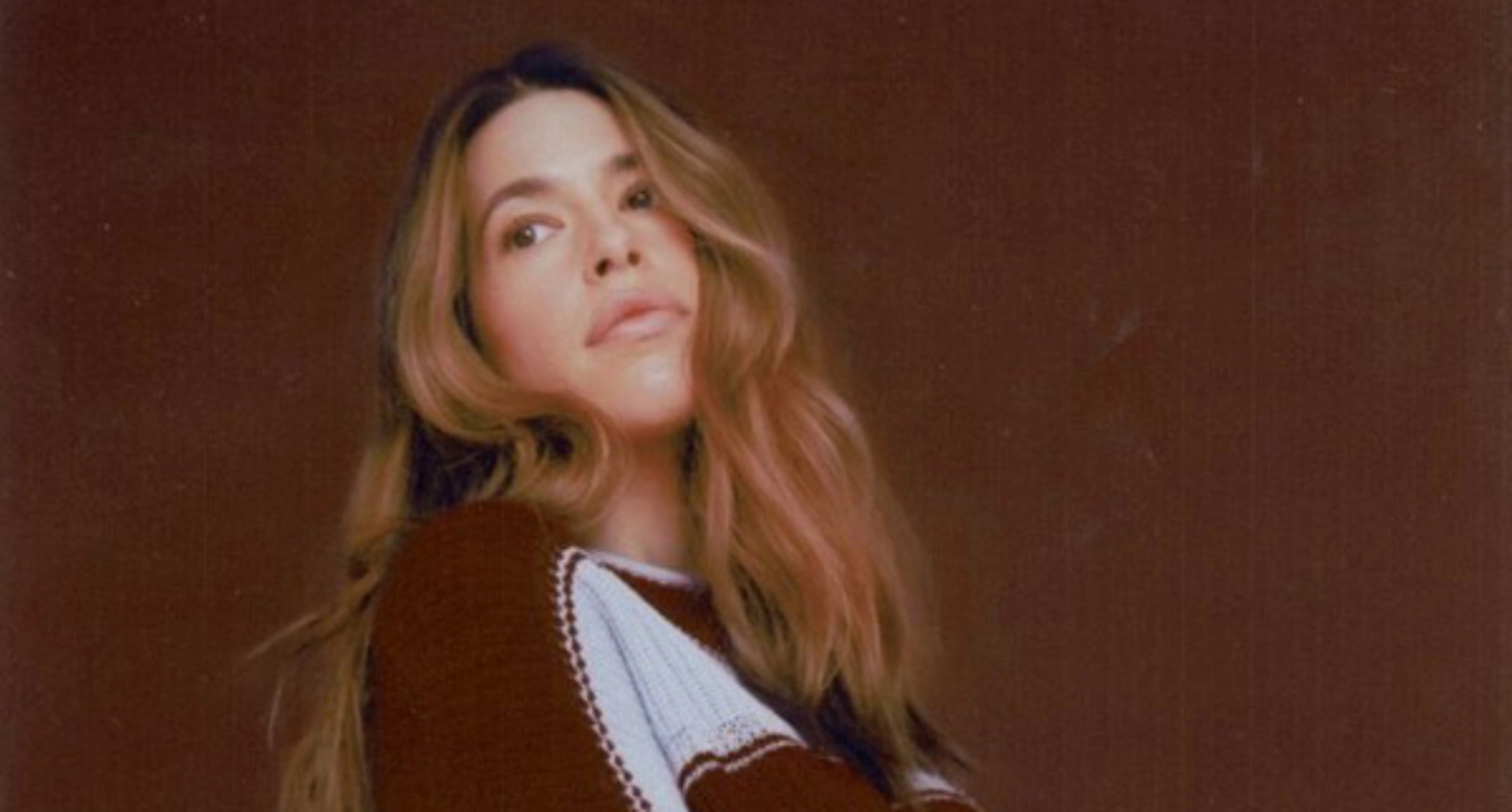MARILOU nous offre la chanson Néant ordinaire