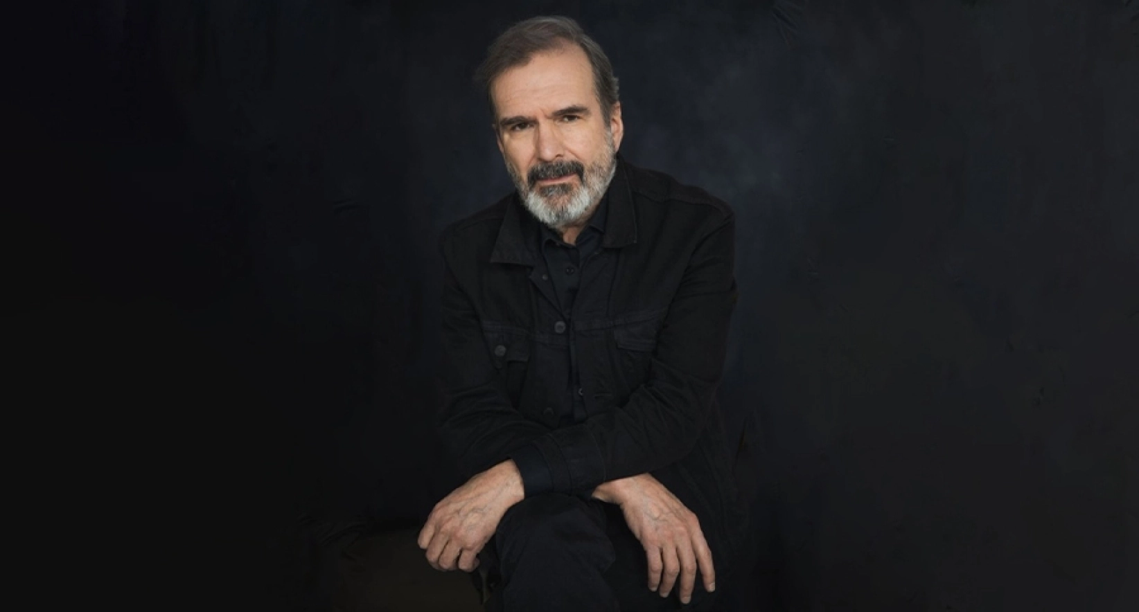 Pierre Flynn présente la chanson Tadoussac